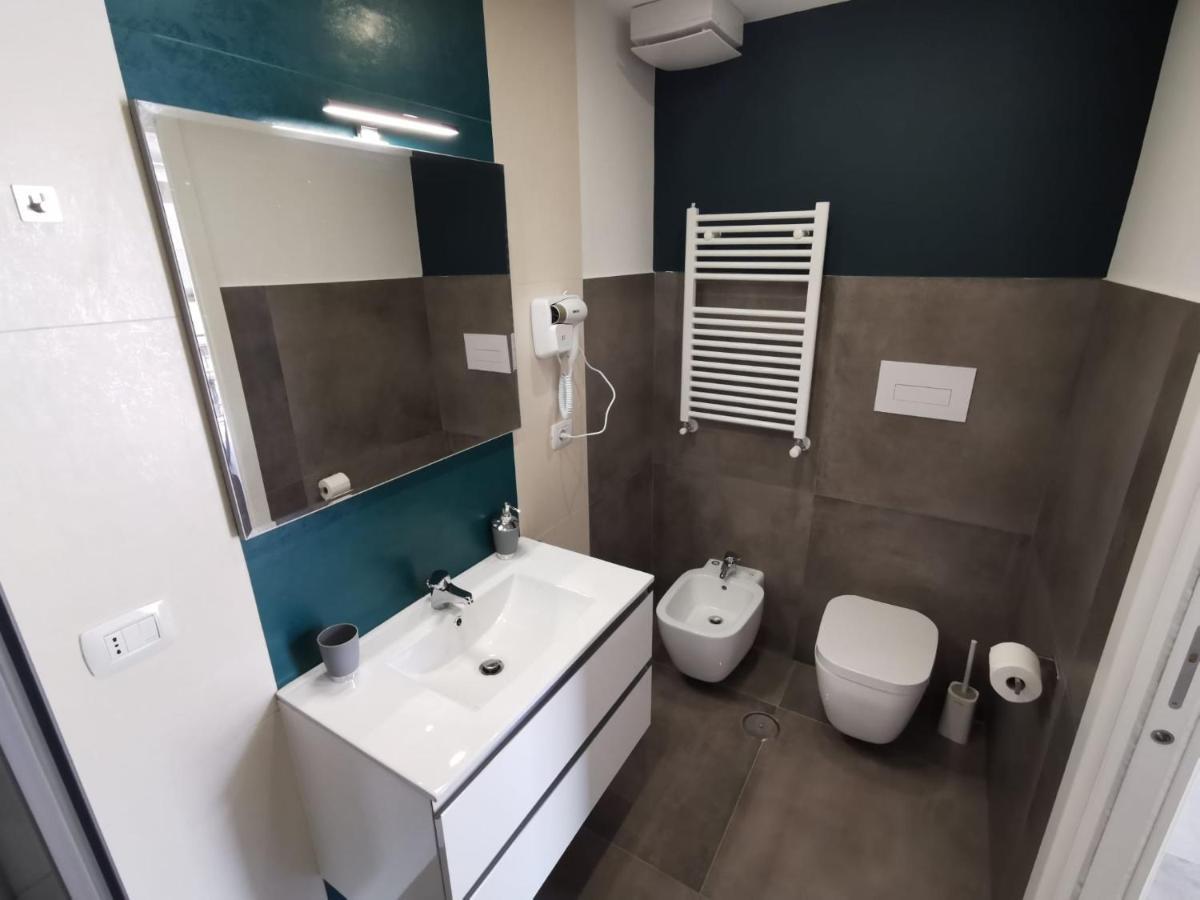 Bed and Breakfast A I R Nacasabella Napoli Екстер'єр фото