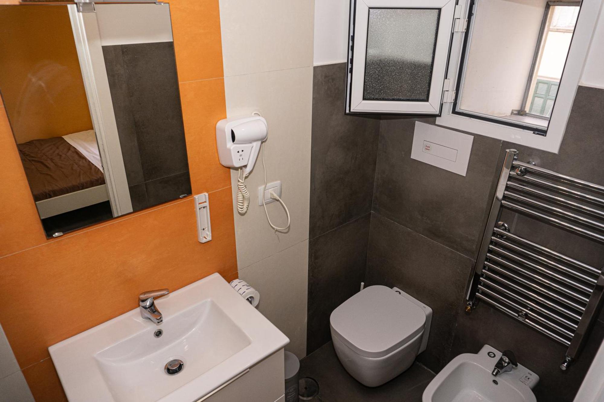 Bed and Breakfast A I R Nacasabella Napoli Екстер'єр фото